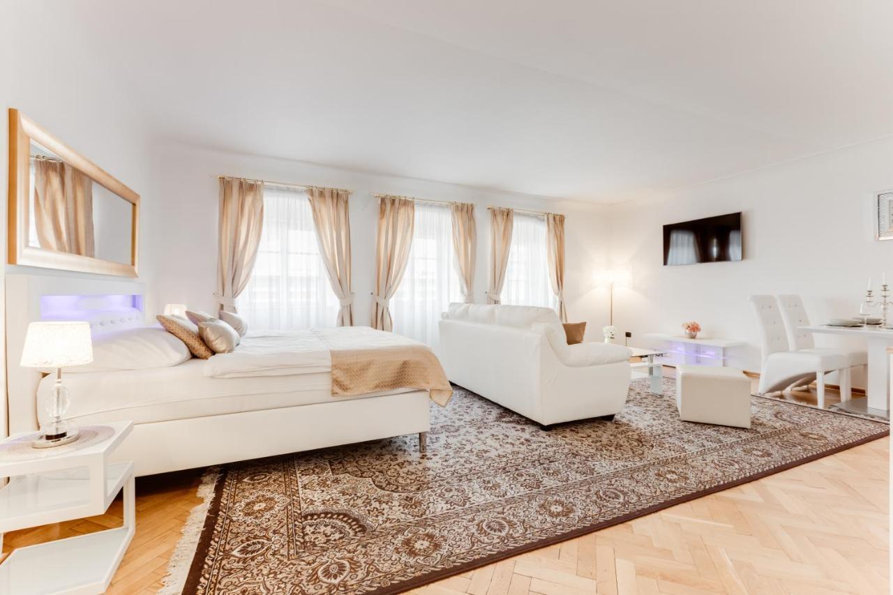 Apartamento Charles Bridge Royal - Castle District *
